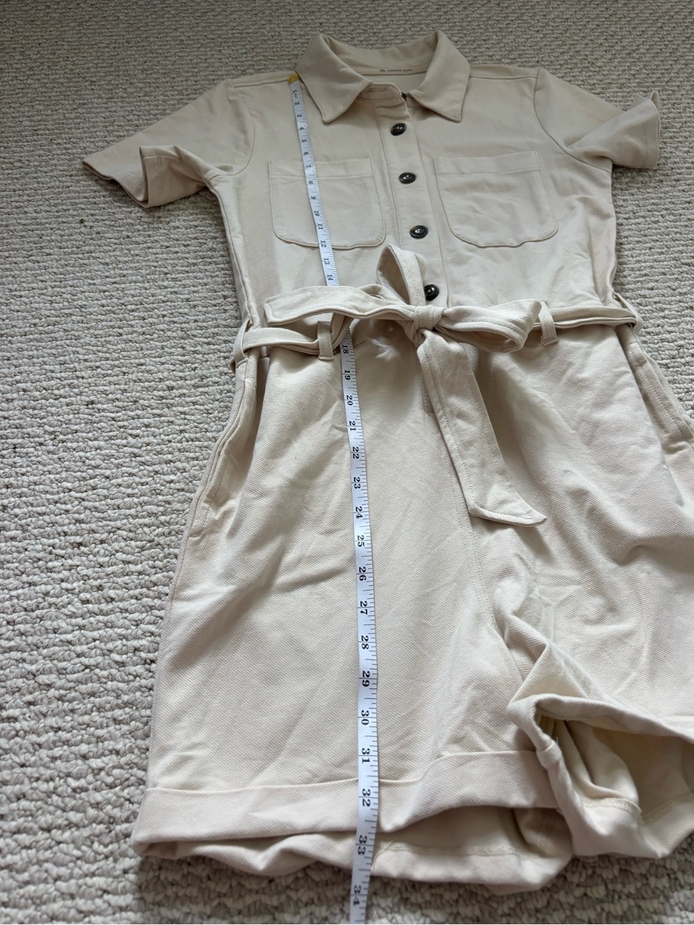 Andrew Marc Twill Romper Women’s Size Size Small Sand Short Sleeve Pockets NEW - Picture 7 of 7